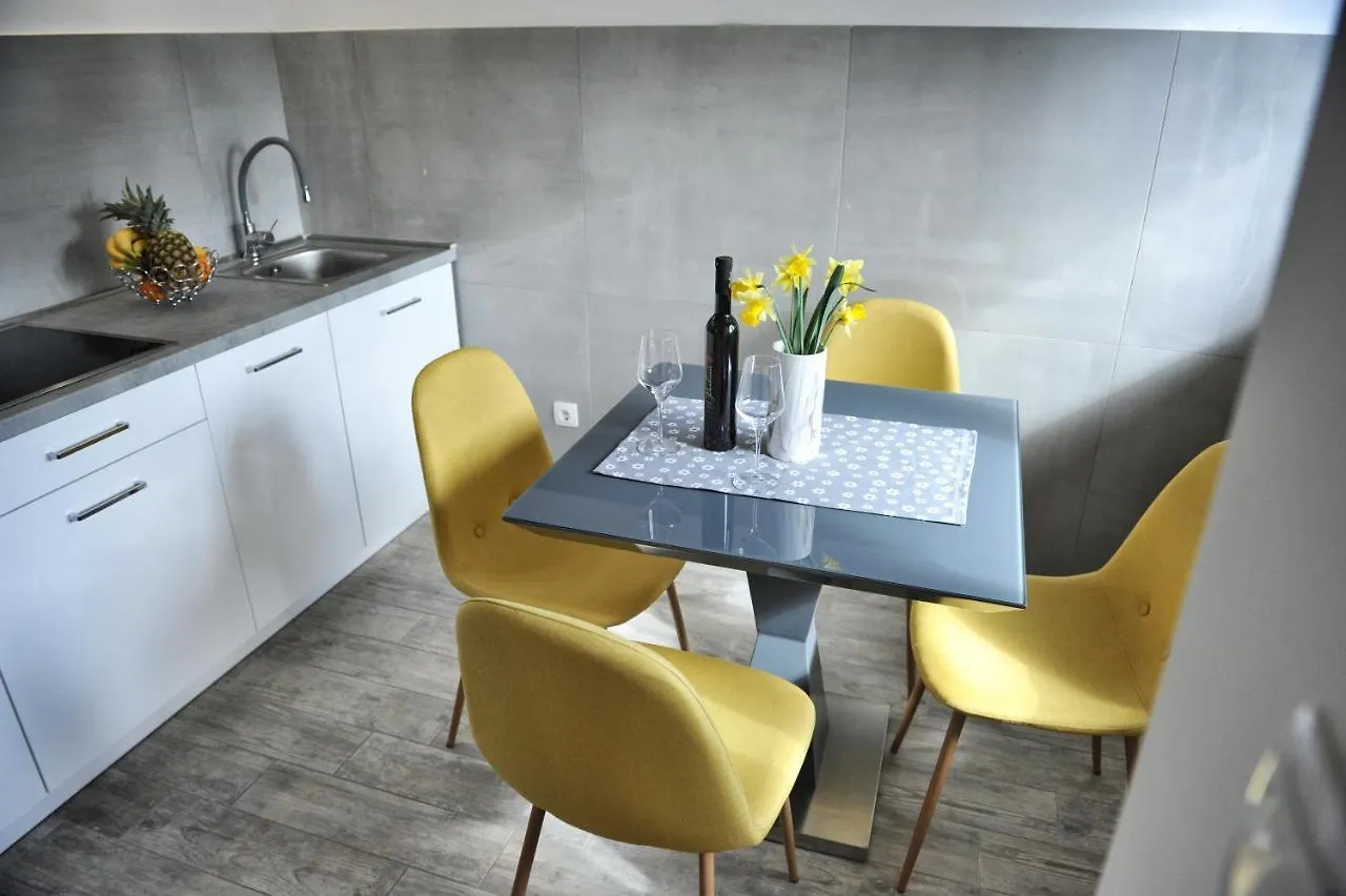 Nelly Apartment Rijeka